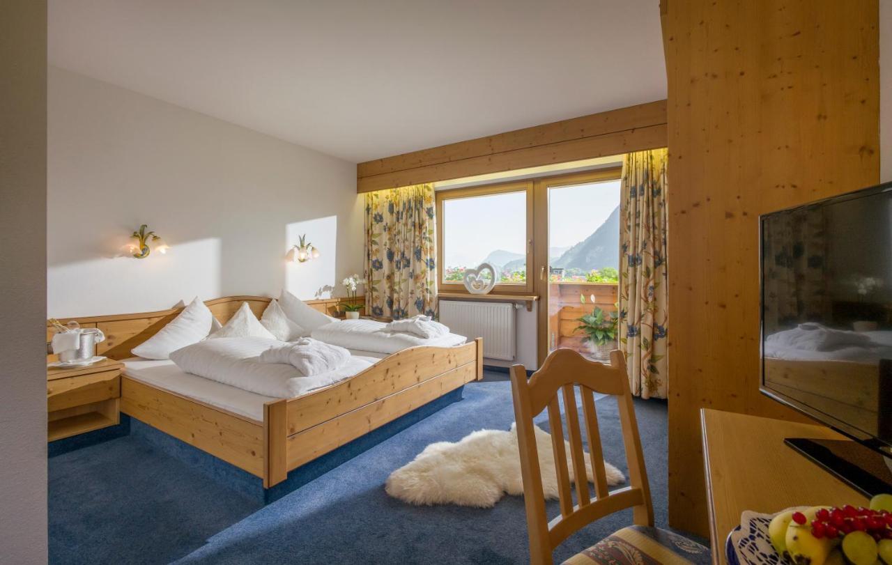 Hotel Cafe-Zillertal Strass im Zillertal Exterior photo