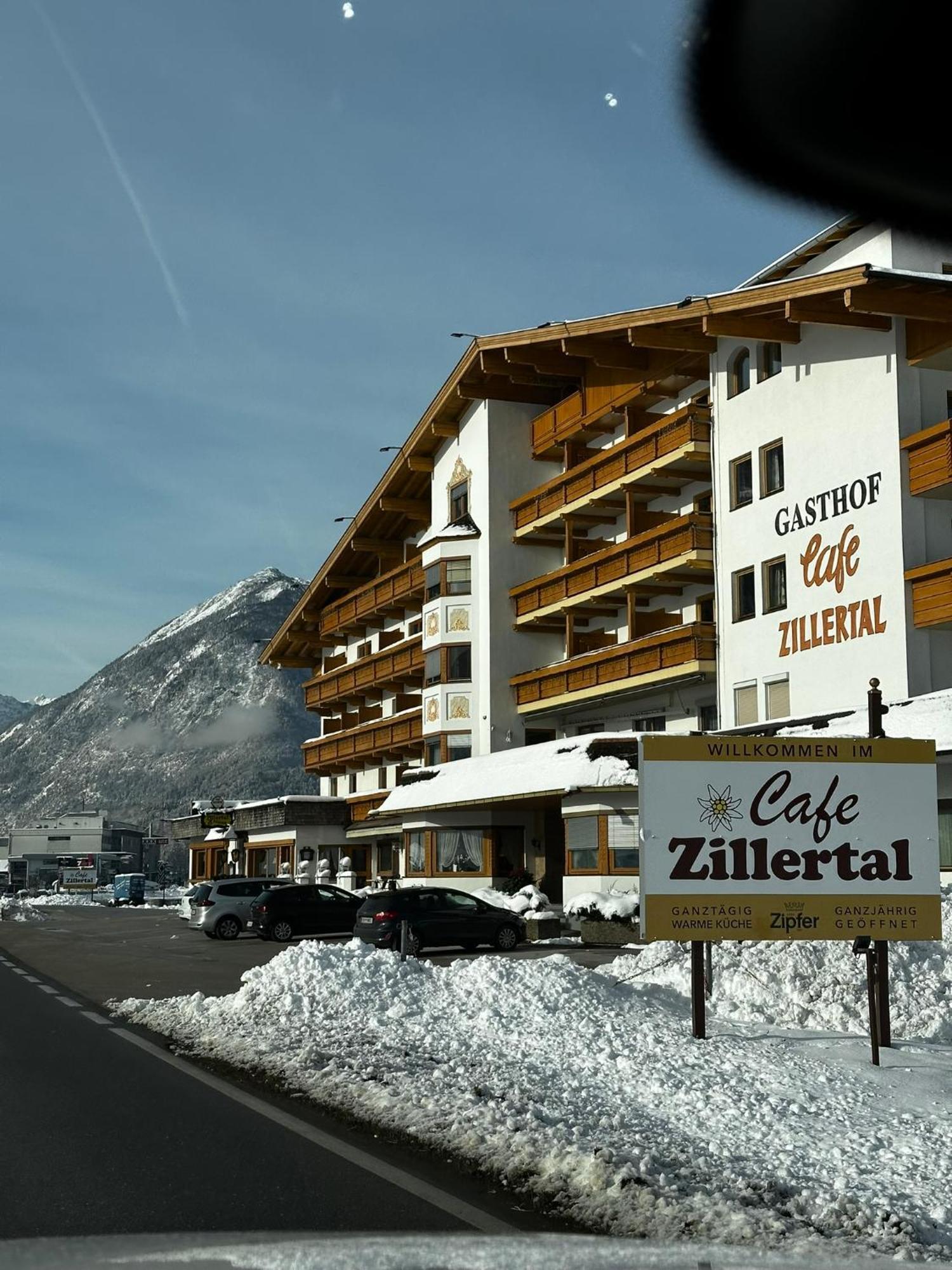 Hotel Cafe-Zillertal Strass im Zillertal Exterior photo