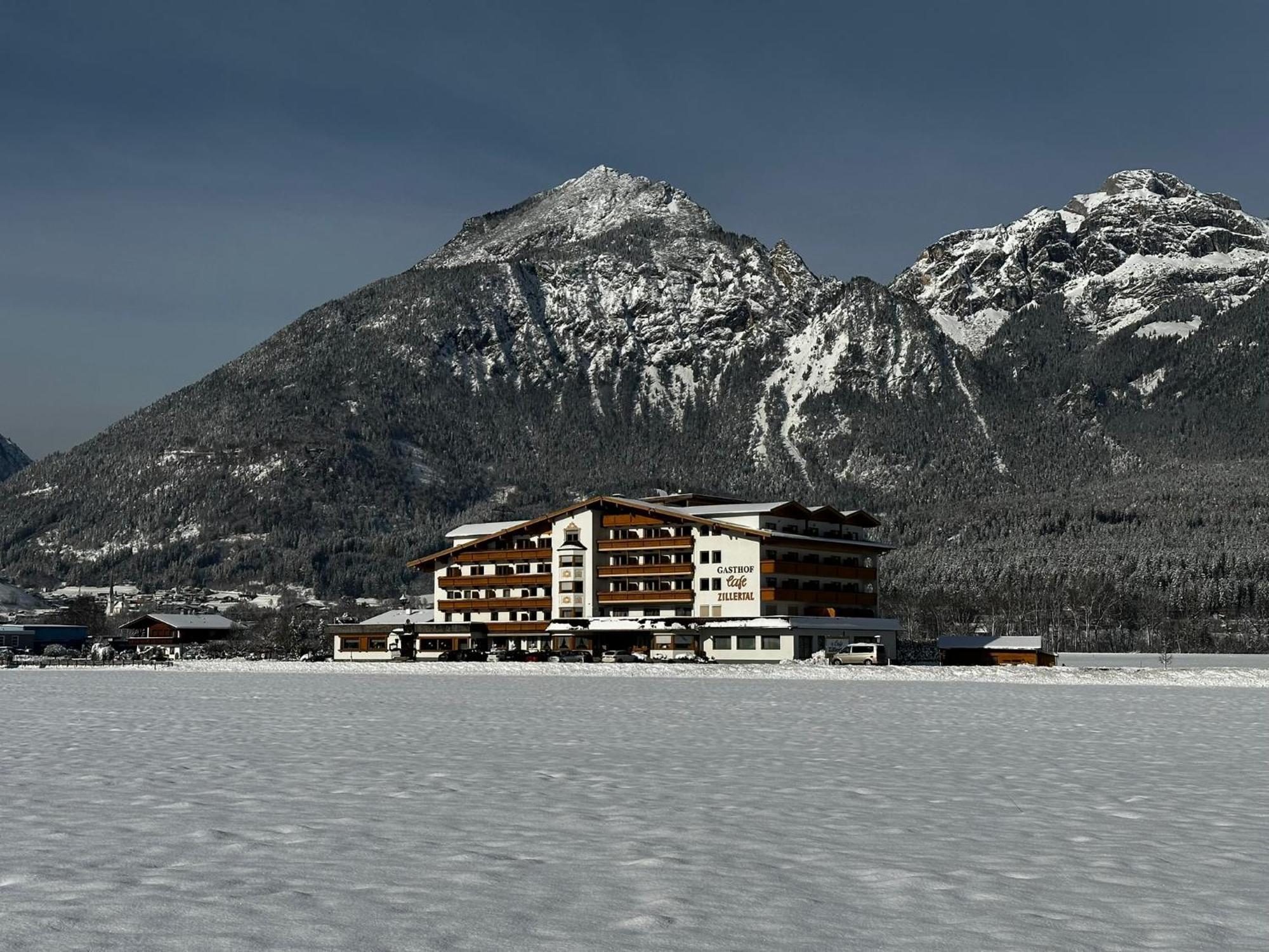 Hotel Cafe-Zillertal Strass im Zillertal Exterior photo